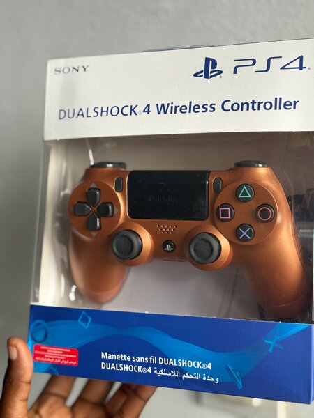 Manette DualShock 4 Sans Fil PS4