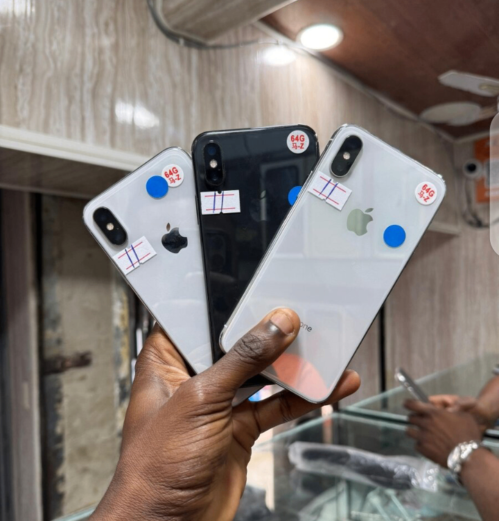 iPhone X 64GB déverrouillé