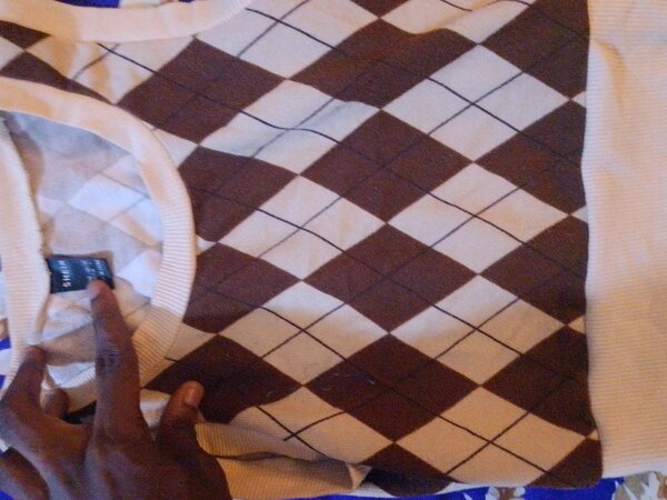 Pull sans manches à losanges