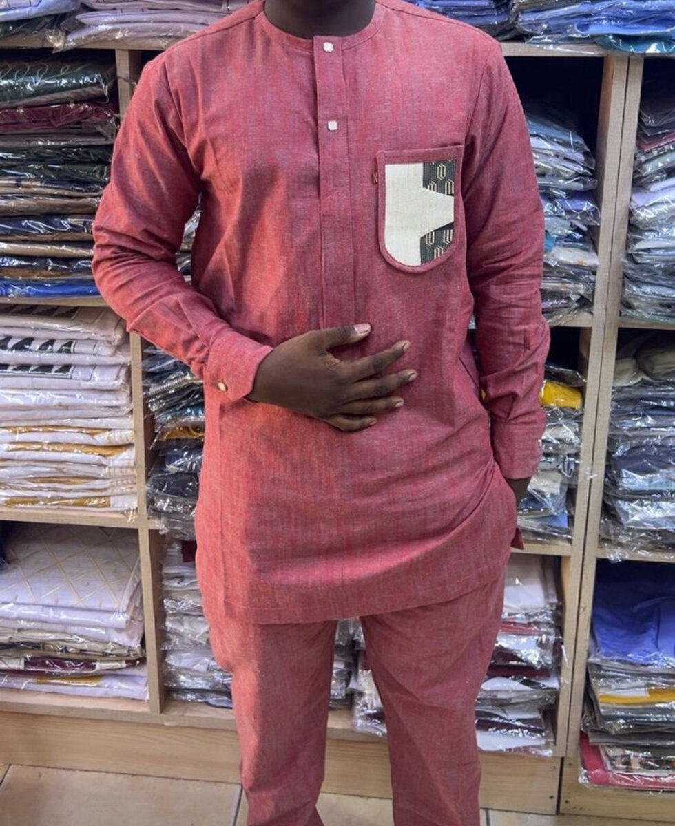 Tunique élégant homme