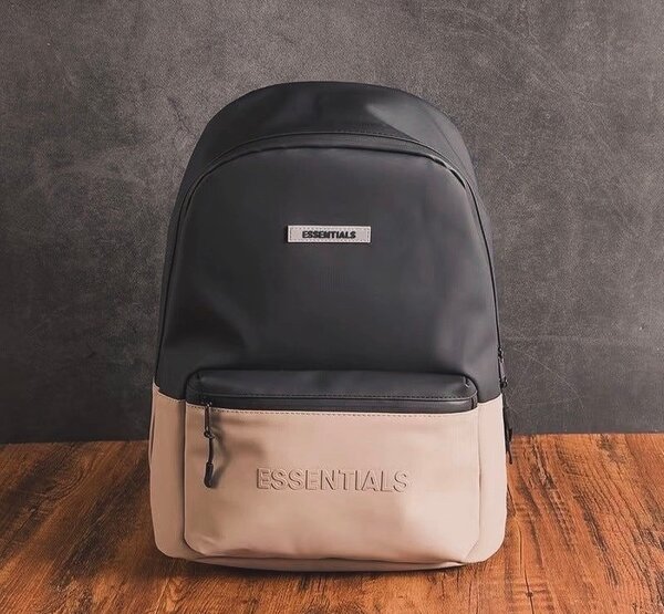 Sac à dos Essentials tendance