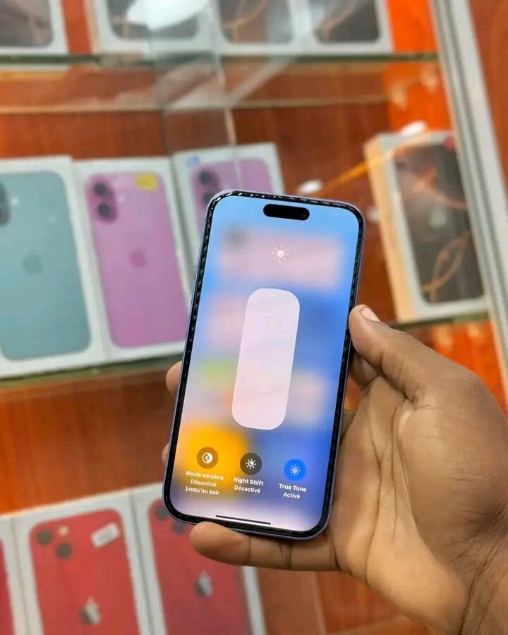 iPhone 16 Bleu 128Go