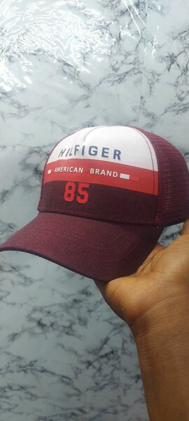 Casquette rouge Tommy Hilfiger