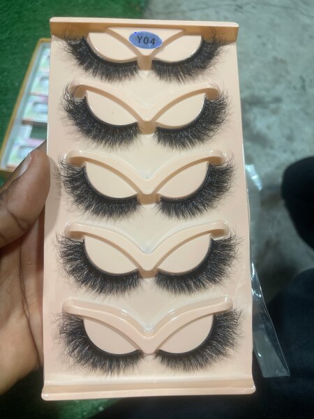 Cils Faux Dramatiques Volume Long