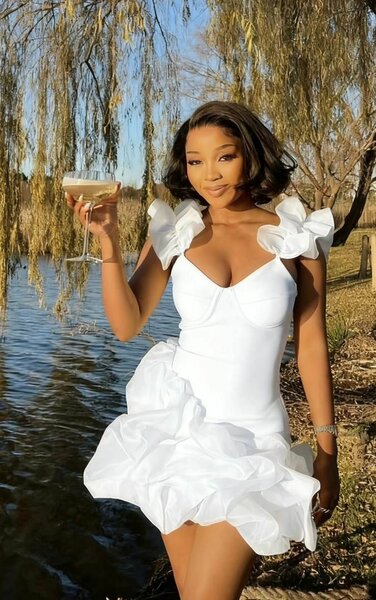 Robe de soirée à volants