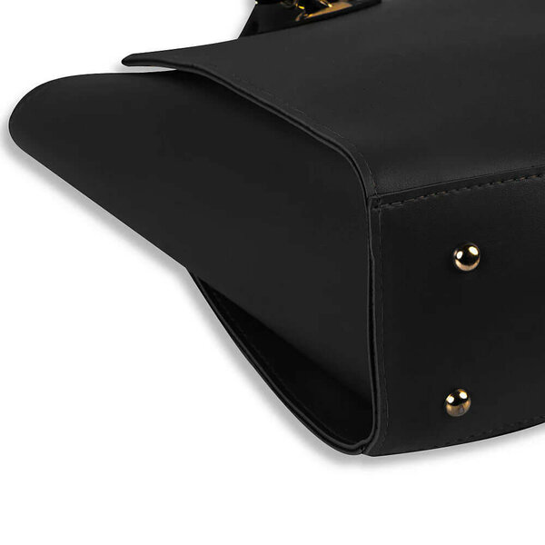Plush Black/brown