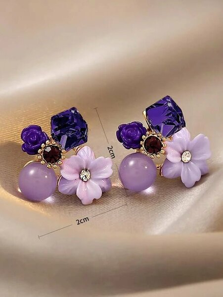 Shein - Flower Decor Stud Earrings