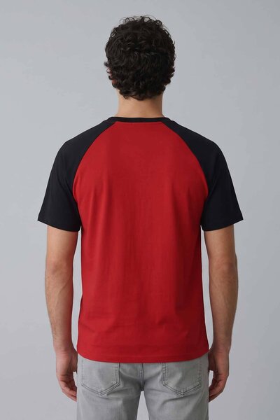 Jay Cee Men's Contrast Raglan Tee Shirt