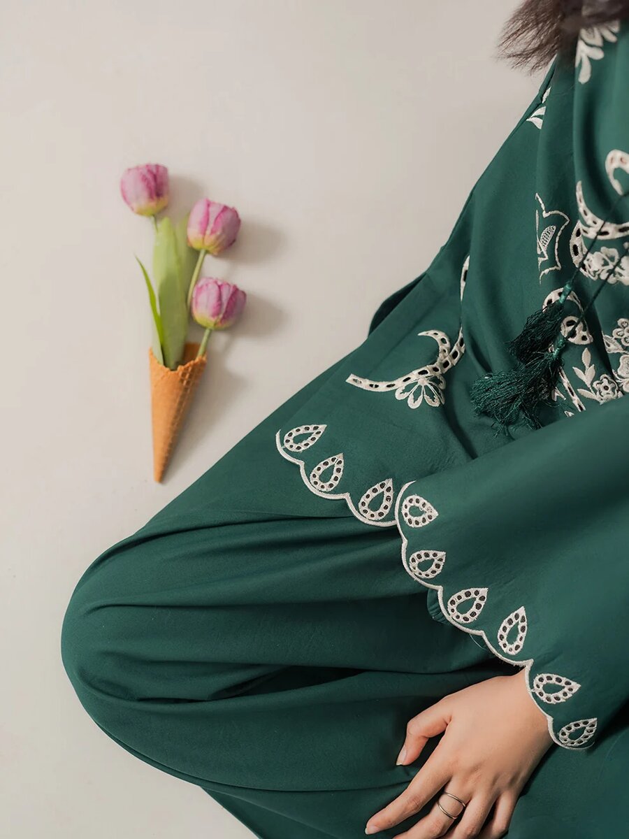 Nostalgia - 3 Pcs Embroidered Set