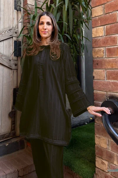 SLD03-25A Black