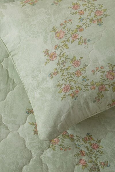 Roselle Bed Throw