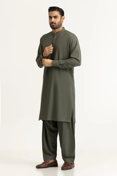 Regular Fit Styling Suits