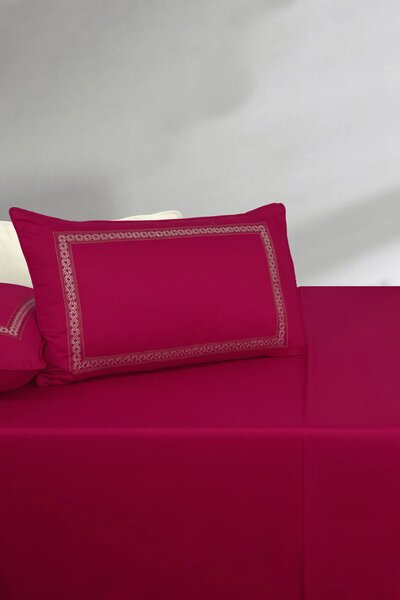 Carmine T-200 Embroidered Bed Sheet Set