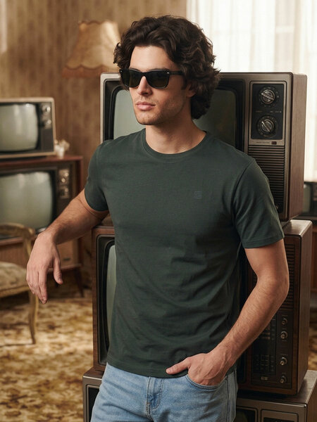 Dark Green Basic T-Shirt (TEE-518)