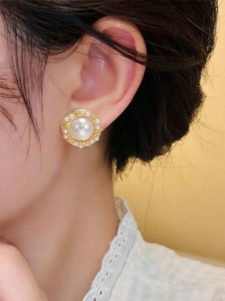 Shein - 6pcs Set Retro Smooth Surface Hong Kong Style Round Pearl Charm Cat Eye Earrings And Stud Earrings