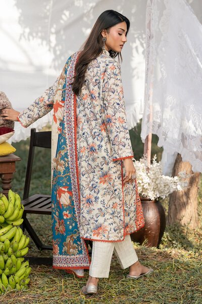 3 Piece Printed Khaddar Suit