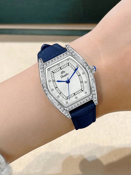 Shein - 1Pc Women Blue Crocodile Embossed Pu Polyurethane Strap Glamorous Rhinestone Decor Water Resistant Tonneau Dial Quartz Watch, For Daily Life