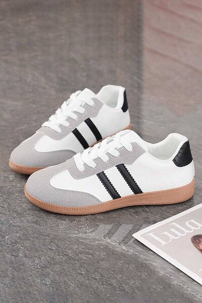 Women's Contrast Striped Lace Up Sneakers