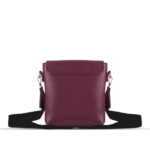 Quest Maroon
