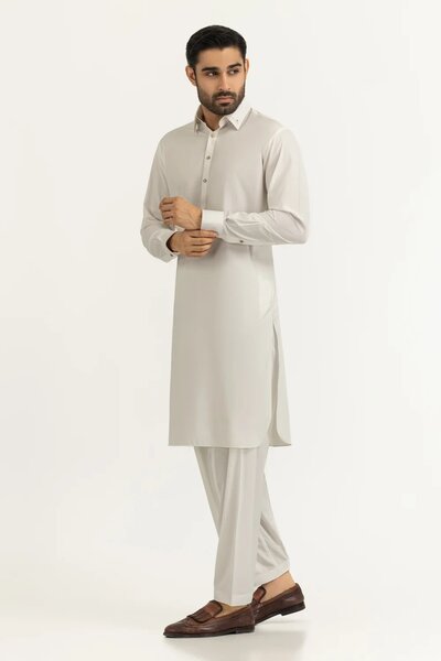 Regular Fit Styling Suits