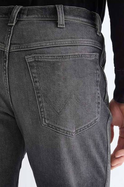 Cut Label Men's Salford Straight Fit Jeans