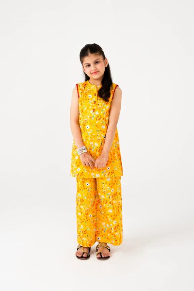 Girls Yellow Printed Cotton Kurta Set