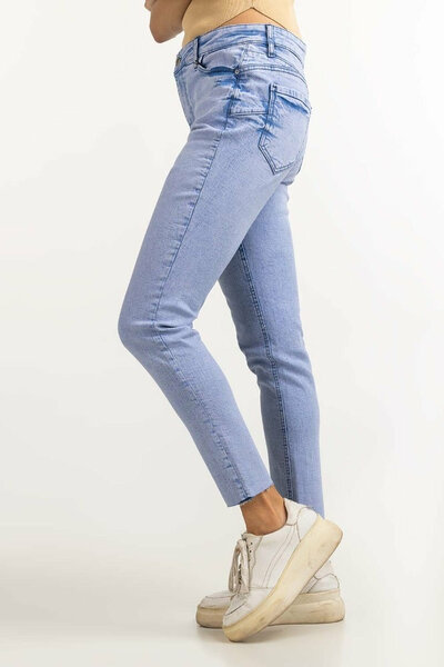 Light Blue Basic Jeans