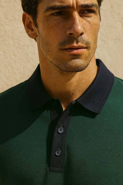 Polo Republica Men's Contrast Collar Oversized Polo Shirt