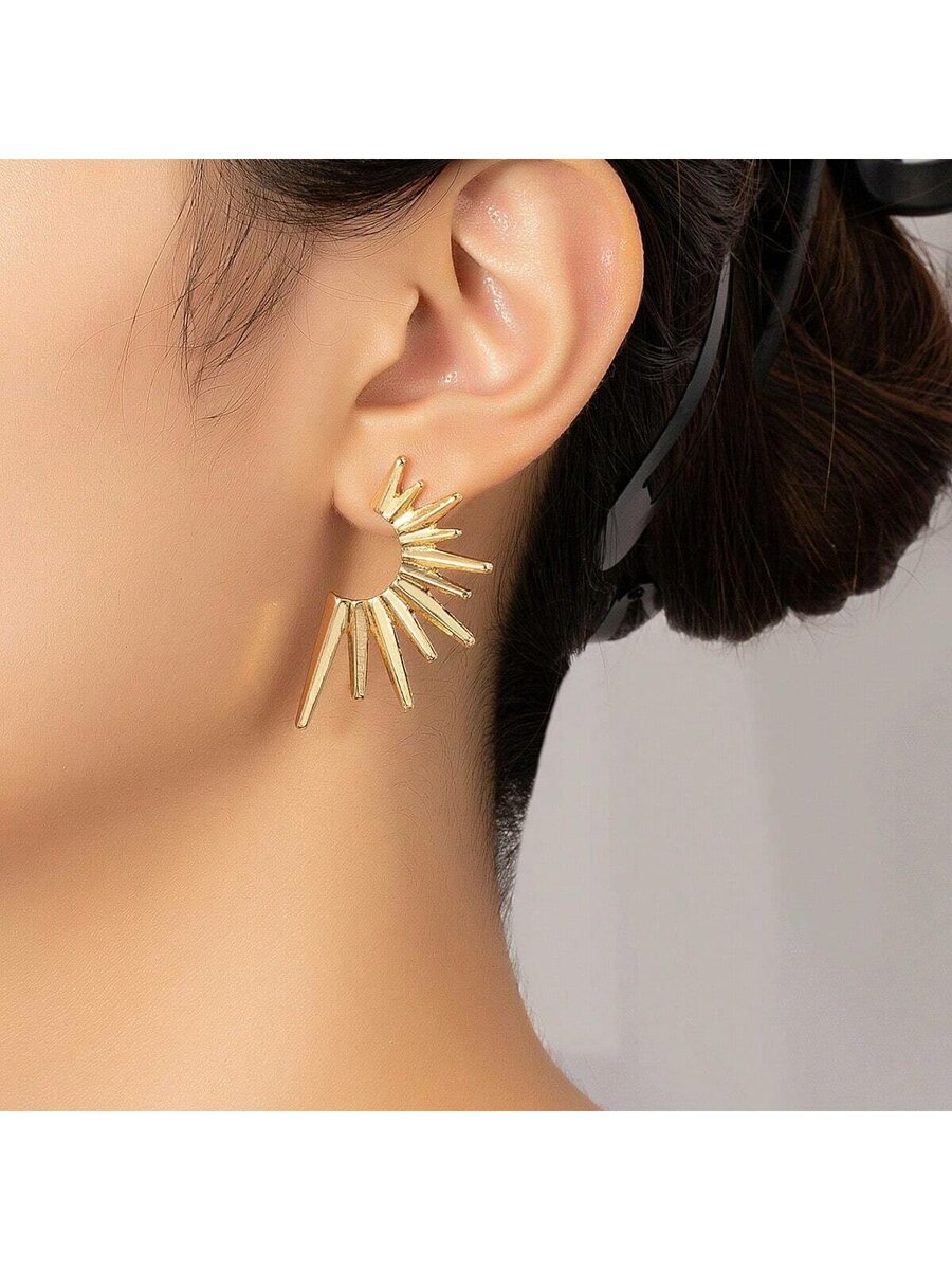 Shein - Structured Stud Earrings