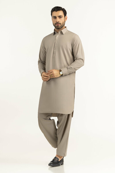 Regular Fit Styling Suits