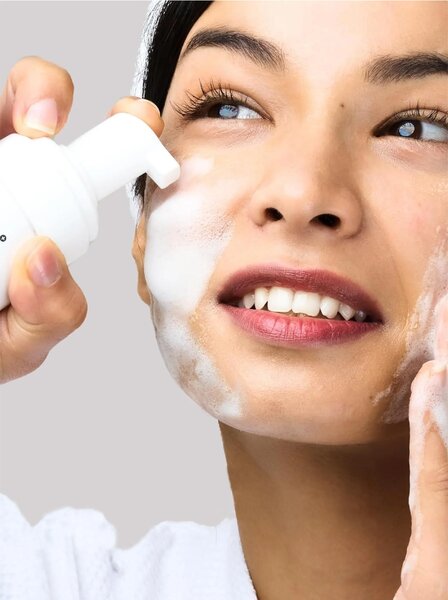 Beautenic Vitamin C Foaming Cleanser 150Ml