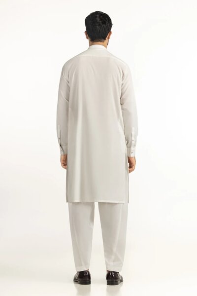 Regular Fit Styling Suits