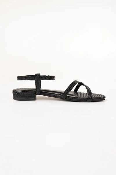 Sandal