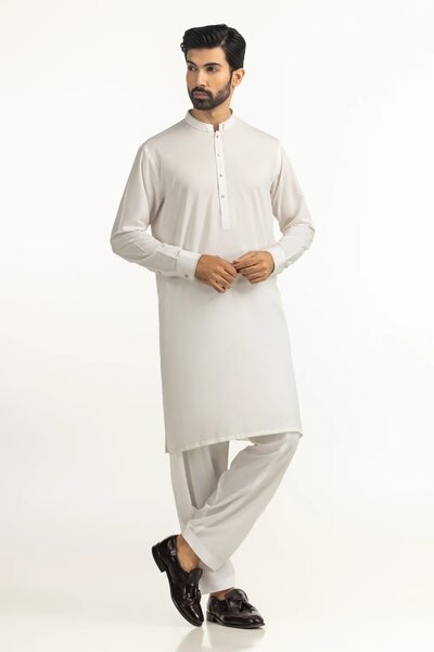 Regular Fit Styling Suits