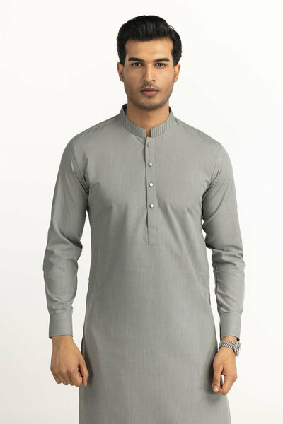 Regular Fit Styling Suits