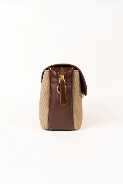 Classic Crossbody Bag – Brown