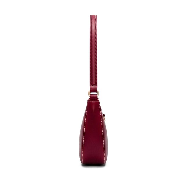 Mika Maroon