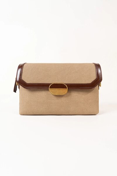 Classic Crossbody Bag – Brown