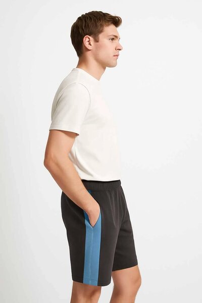 Men's Contrast Panel Pique Shorts