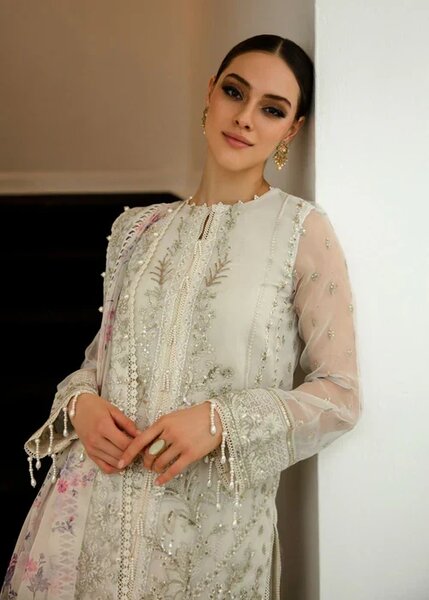Husn-e-Nazar