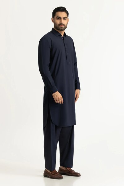 Regular Fit Styling Suits
