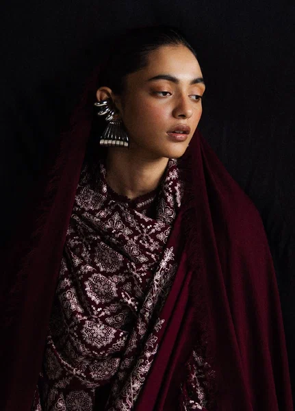 Saraab by Zara Shahjahan Unstitched Embroidered Marina 3 Piece Suit ZS26USW Mehrab - Winter Collection