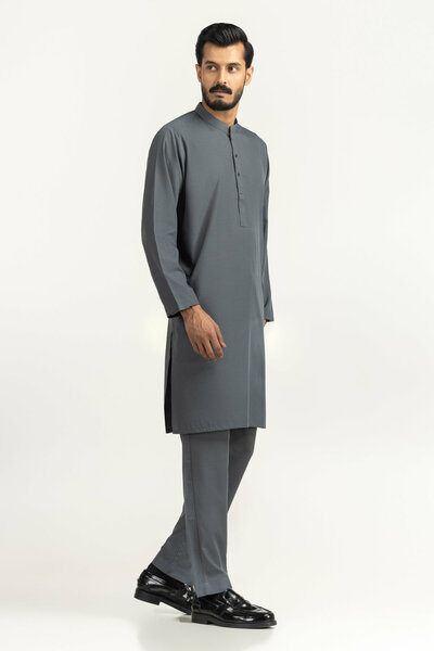 Regular Fit Styling Suits
