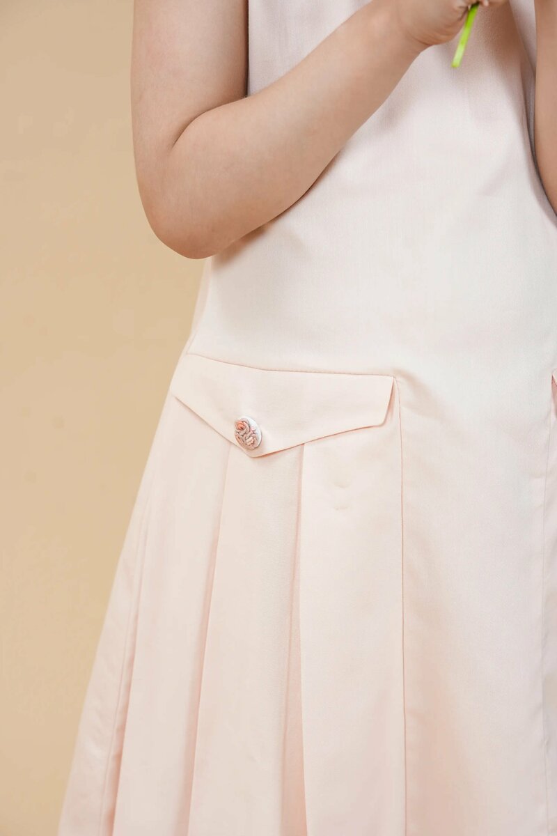 Pinkbird | Pure cotton dress with hand-embroidered collar & box pleat