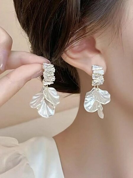 Shein - 10pcs/5 Pairs Rhinestone Flower Petal Faux Pearl Teardrop Heart Stud Earrings