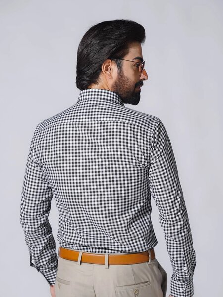 Black & White Self Checkered, Elite Edition, Cutaway Collar Men’s Formal Shirt (FS-2440)