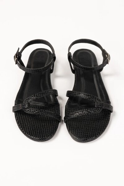 Sandal
