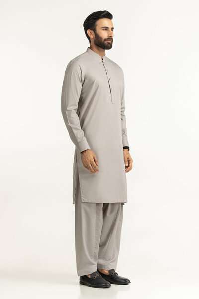 Regular Fit Styling Suits