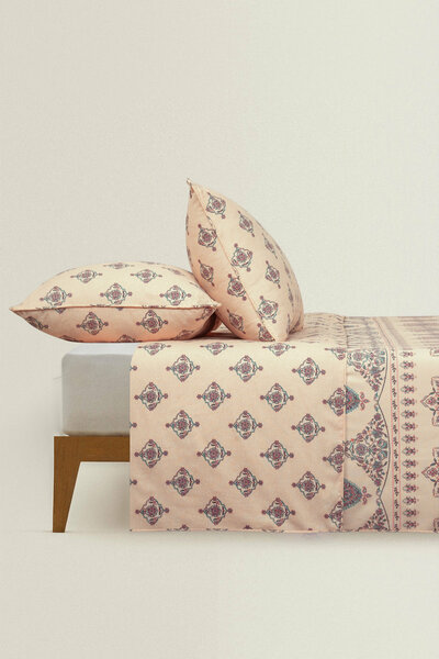 Paisley Blush T-150 Quilt Cover Set