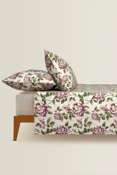 Blooming Petals Bed Sheet Set